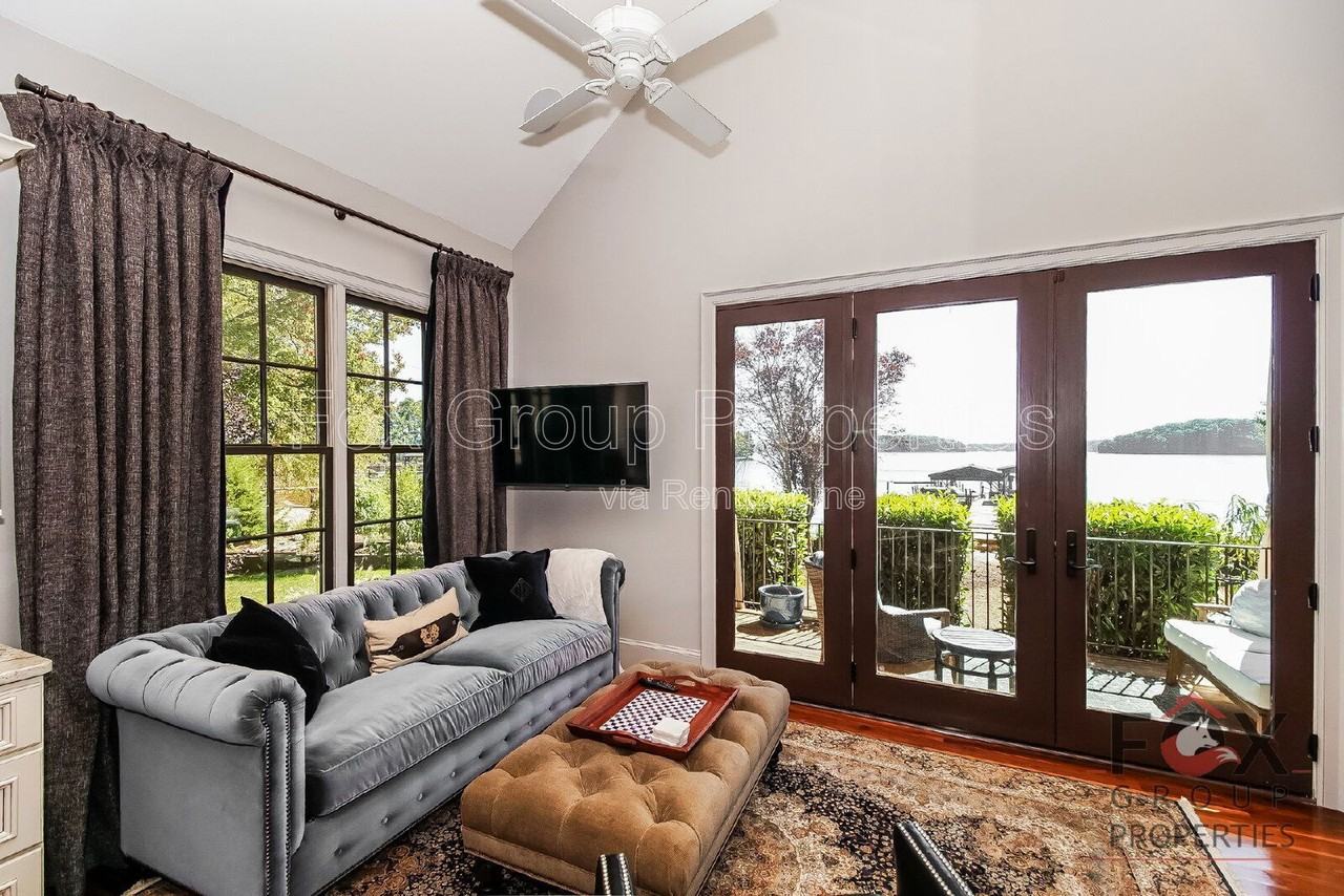 17120 Belle Isle Dr - Photo 5 of 16