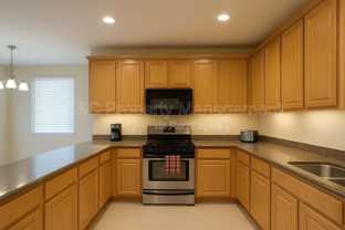 389 Kentucky Ave - Photo 1 of 1