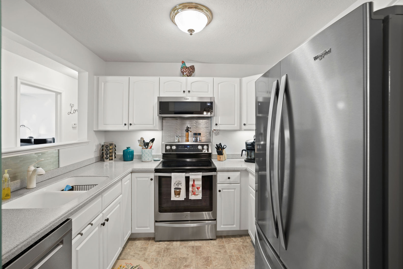 240 North 2nd Street #B - Photo 2 of 22