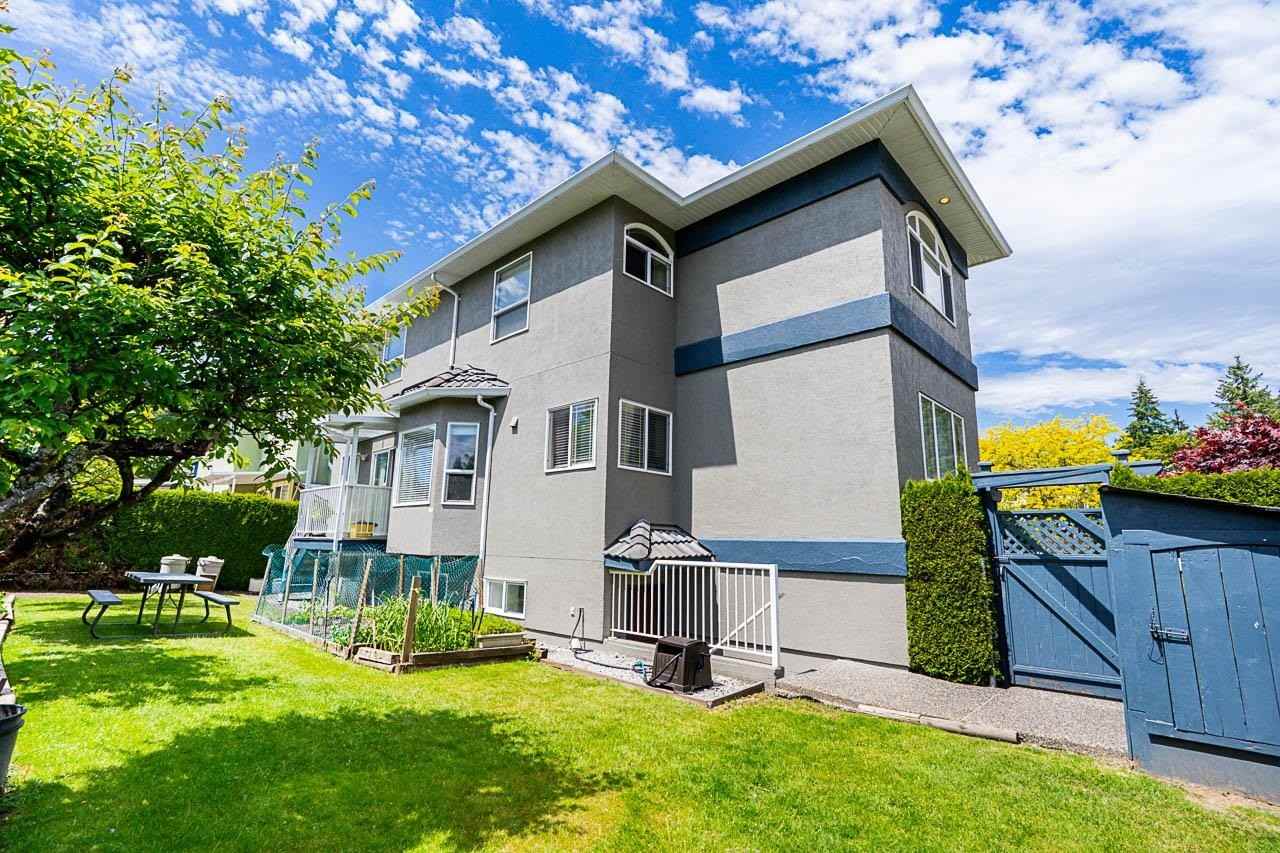 3330 Turner Avenue - Photo 3 of 23