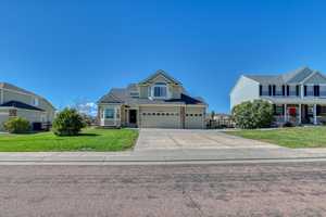 featured image of 9104 Royal Melbourne Cir