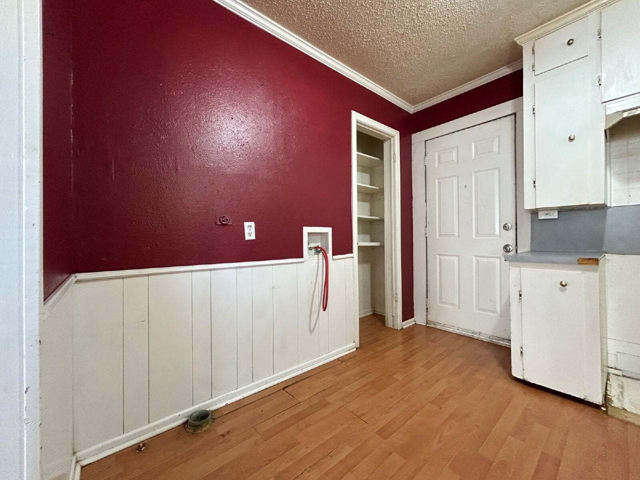 2211 26th St - Photo 7 of 20