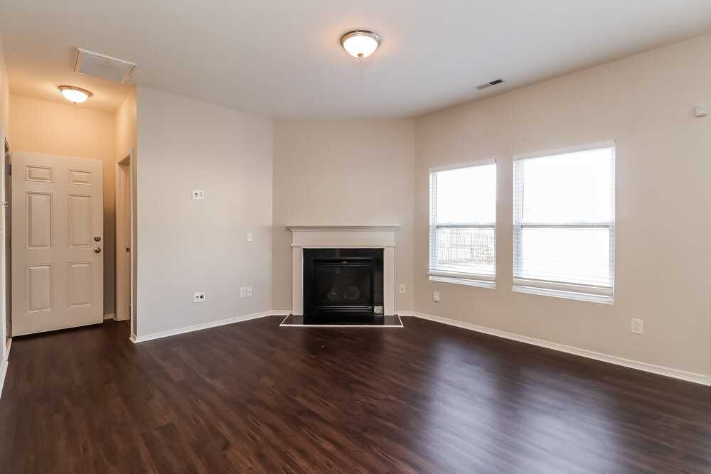 4518 Carnfeld Ln - Photo 5 of 17