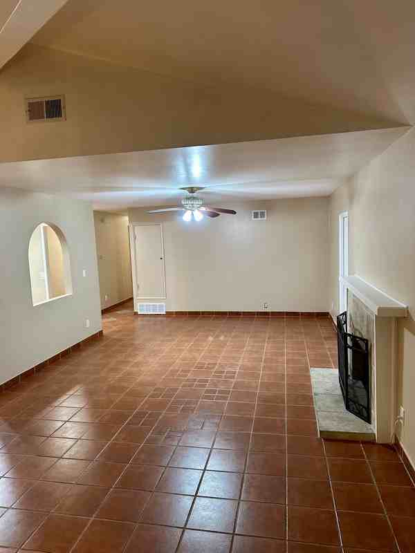 381 E Emerson St - Photo 4 of 11