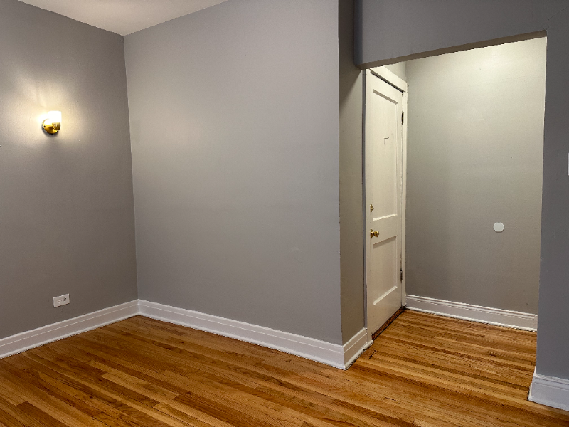 5601 W Wabansia Ave #5605-2 - Photo 7 of 9