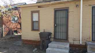 600 Pearl St #B - Photo 1 of 1