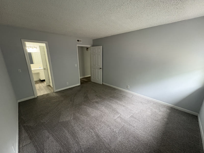 1005 Hickory Hill Lane #A204 - Photo 3 of 16