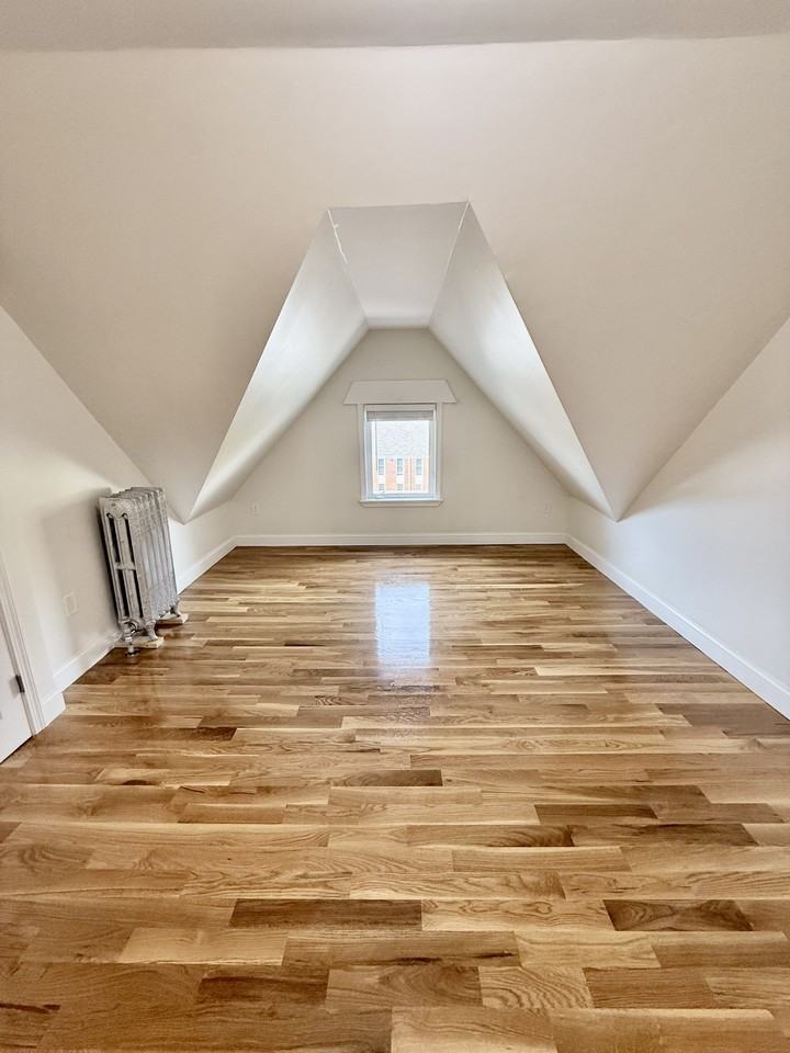 124 Chestnut Street #2 - Photo 4 of 10