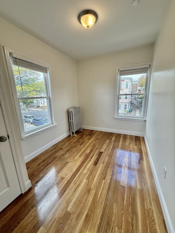 124 Chestnut Street #2 - Photo 6 of 10