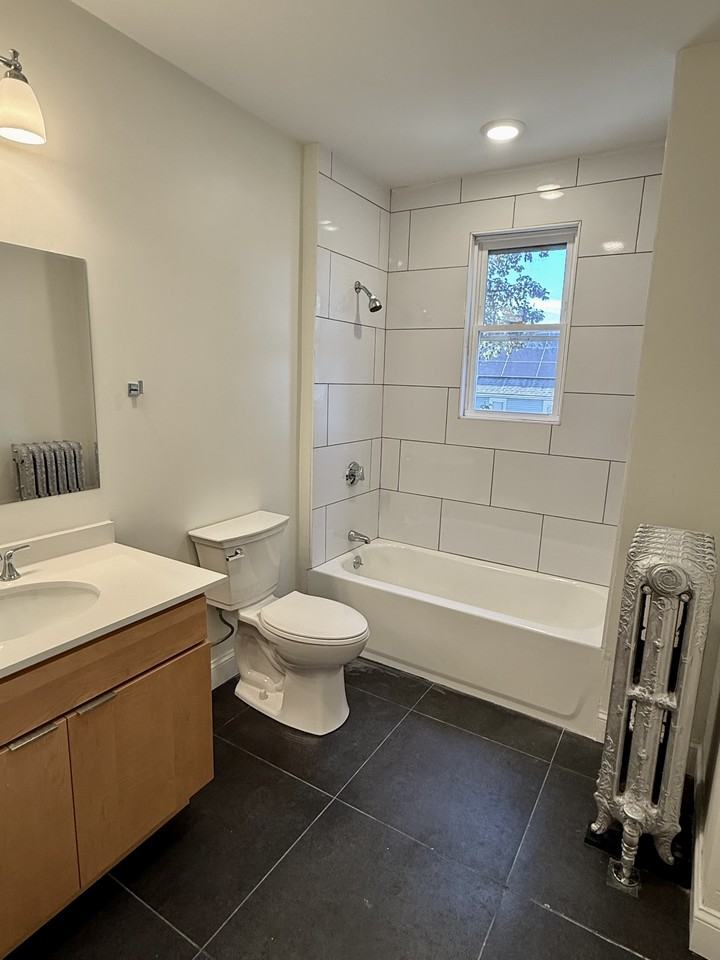 124 Chestnut Street #2 - Photo 7 of 10