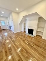 122 Chestnut St #1 - Photo 1 of 1