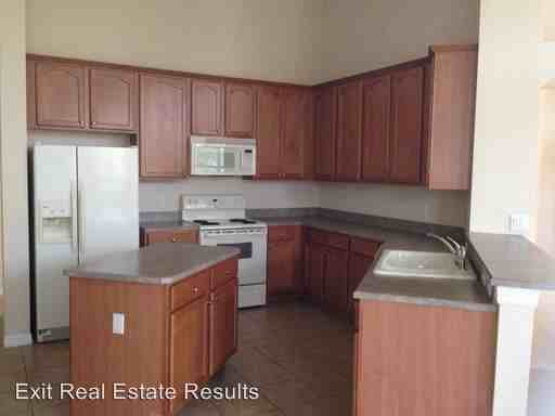 18023 Cadence St - Photo 2 of 12