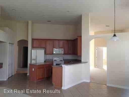 18023 Cadence St - Photo 3 of 12