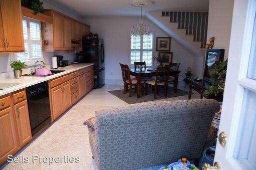 421 Martin Mill Rd - Photo 2 of 8