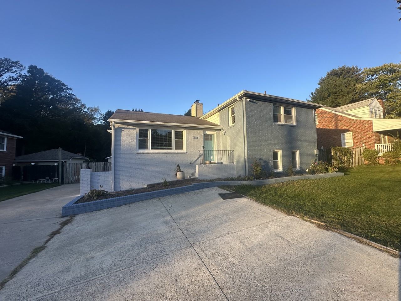 1813 Arcola Ave #3 - Photo 2 of 14