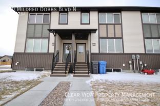 370 Mildred Dobbs Blvd N - Photo 1 of 1