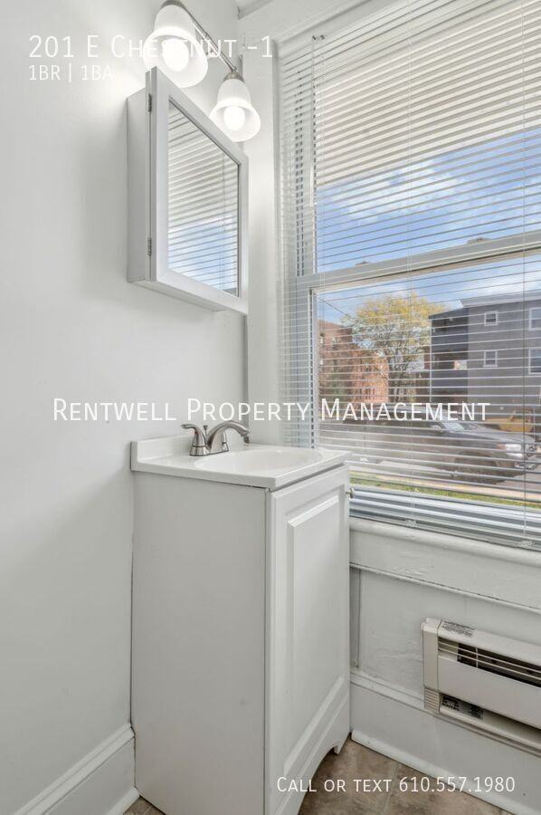 201 201 E Chestnut -1 - Photo 6 of 15