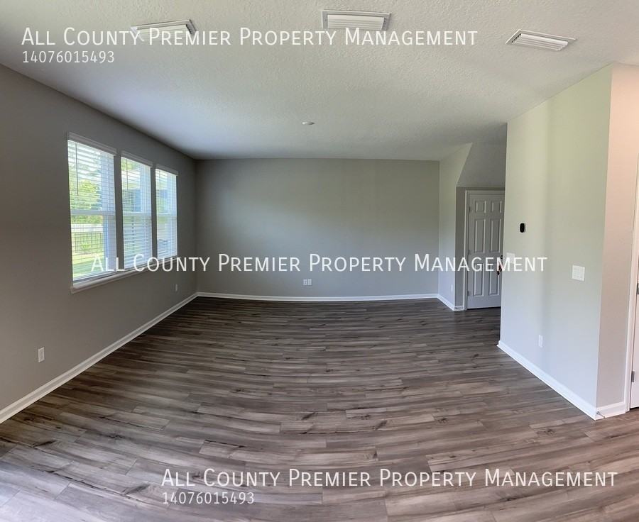 3015 Lucille Ln - Photo 3 of 20