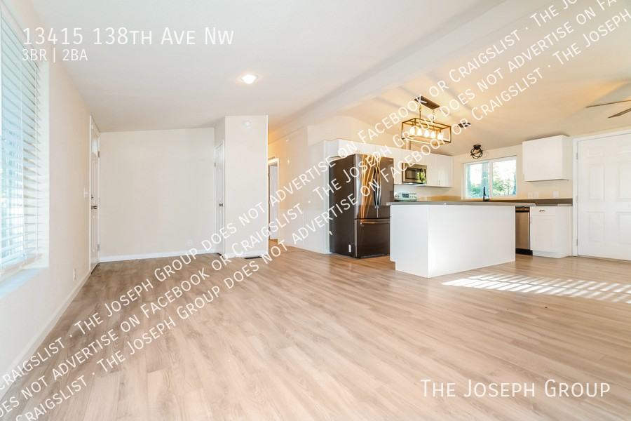 13415 138th Ave Nw - Photo 3 of 31