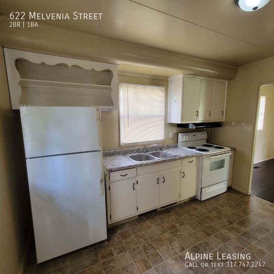 622 Melvenia St - Photo 3 of 6