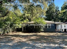 2501 Eastway Dr - Photo 1 of 1