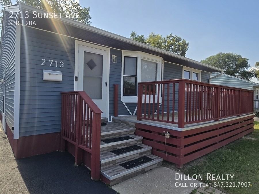 2713 Sunset Ave - Photo 2 of 20