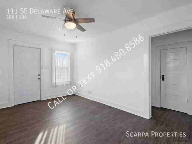 111 Se Delaware Ave - Photo 6 of 19