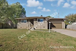 216 N 10th St - Photo 1 of 1