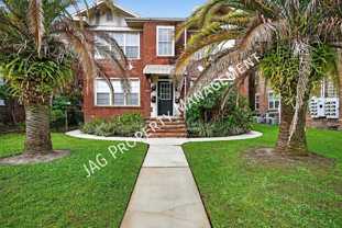 2892 College St - Photo 1 of 1