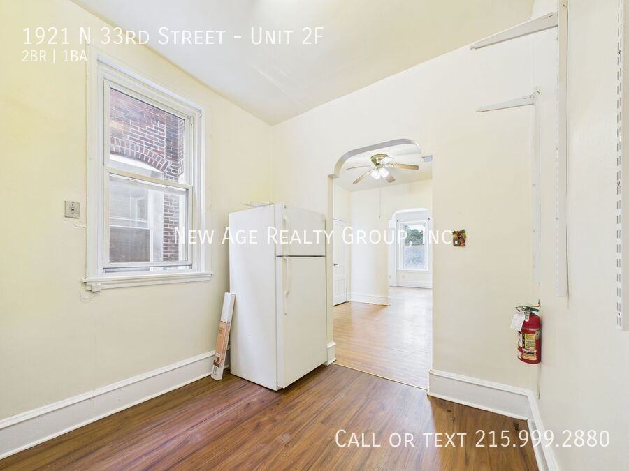 1921 N 33rd St #2F - Photo 6 of 10