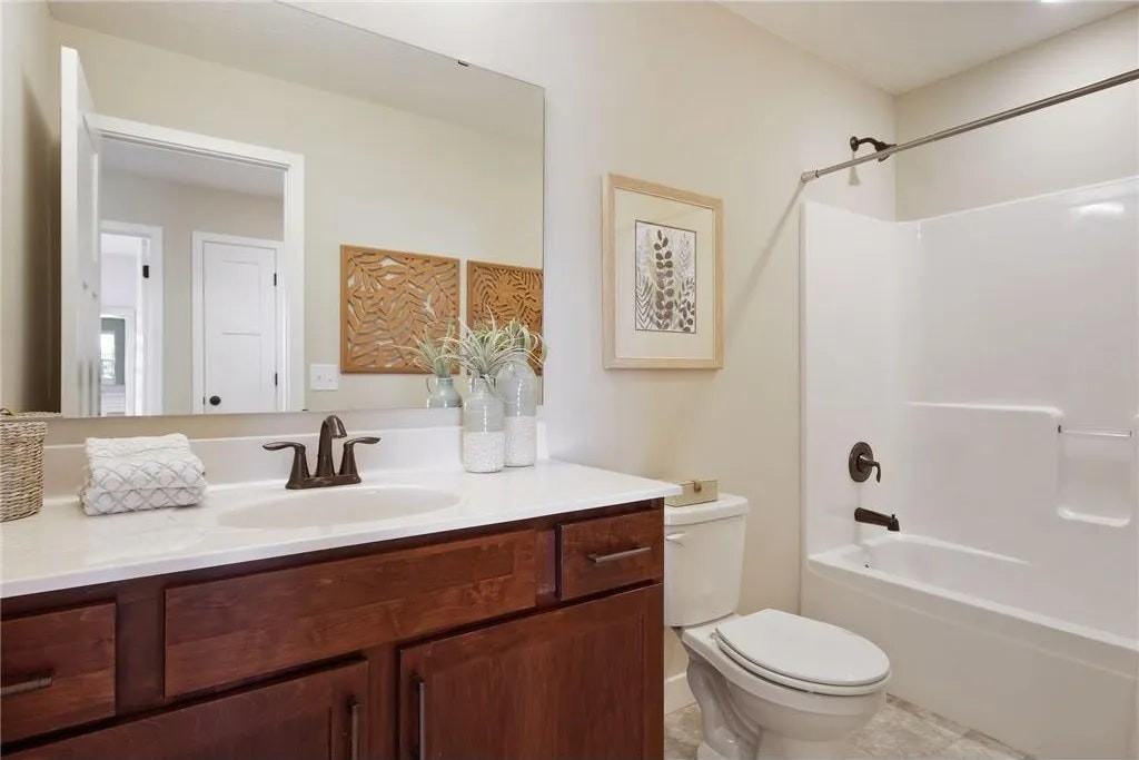 7149 181st Street West - Photo 5 of 16