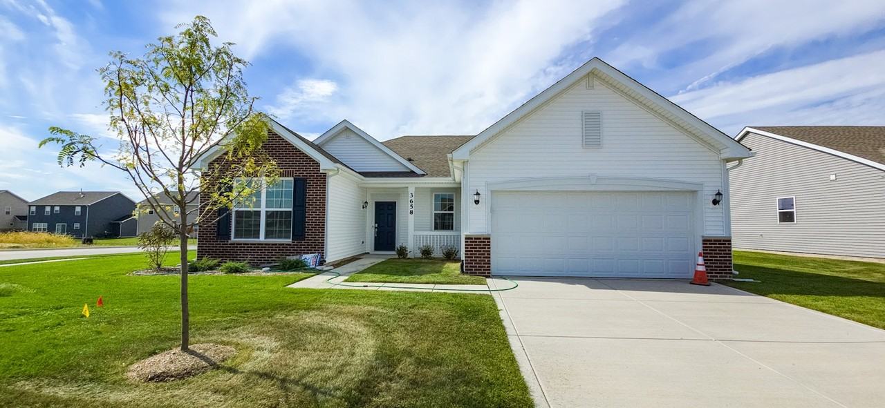 3658 Chadwick Street - Photo 2 of 16