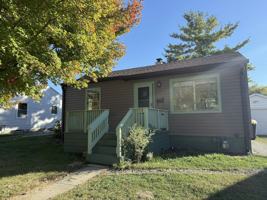 featured image of 617 Fletcher Ln