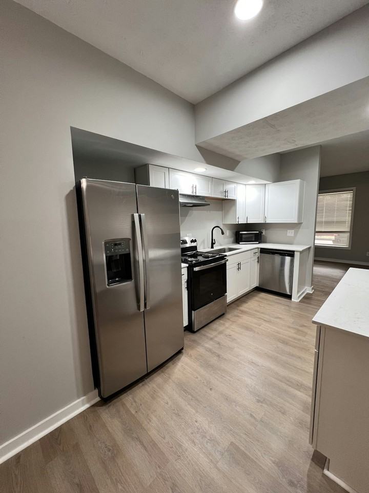 16 Clay Street - Photo 3 of 7