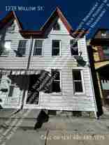 1239 Willow St - Photo 1 of 1