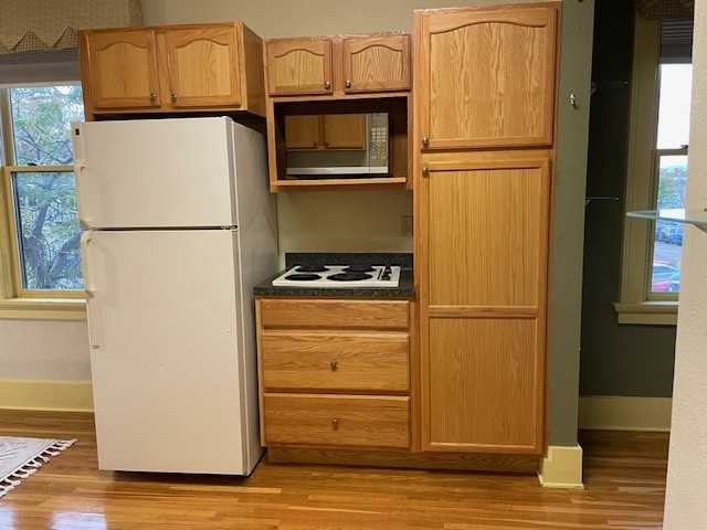 131 West Alder Street - Photo 2 of 15