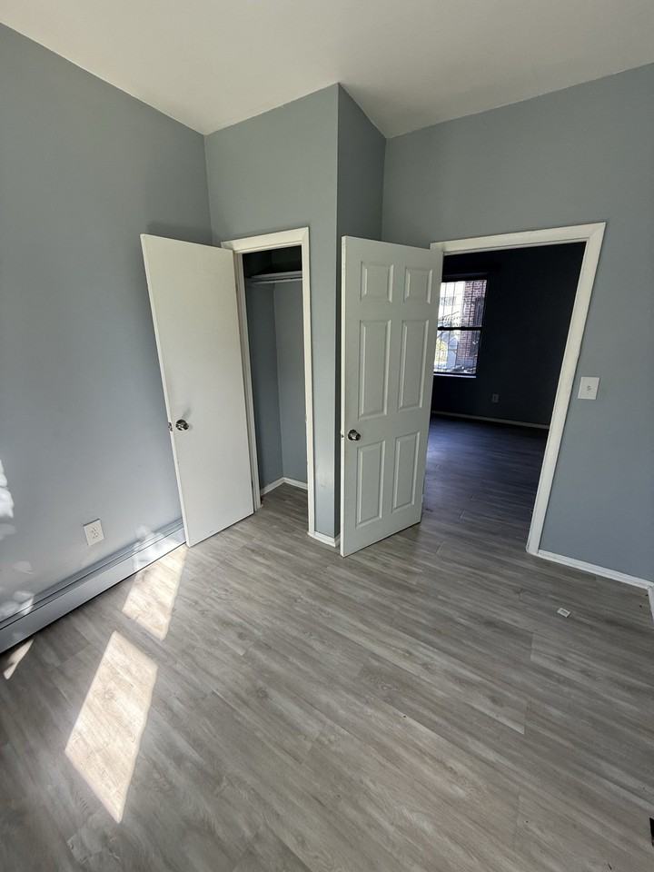 224 South Orange Avenue - Photo 7 of 8