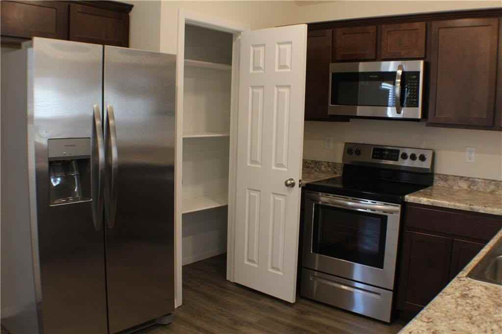 1078 E Sparrow Cir - Photo 7 of 17