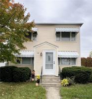 featured image of 118 Chaplin Drive unit: Lower #LOWER