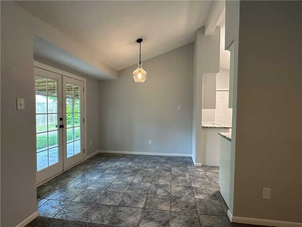 7445 Milky Way Dr - Photo 6 of 16