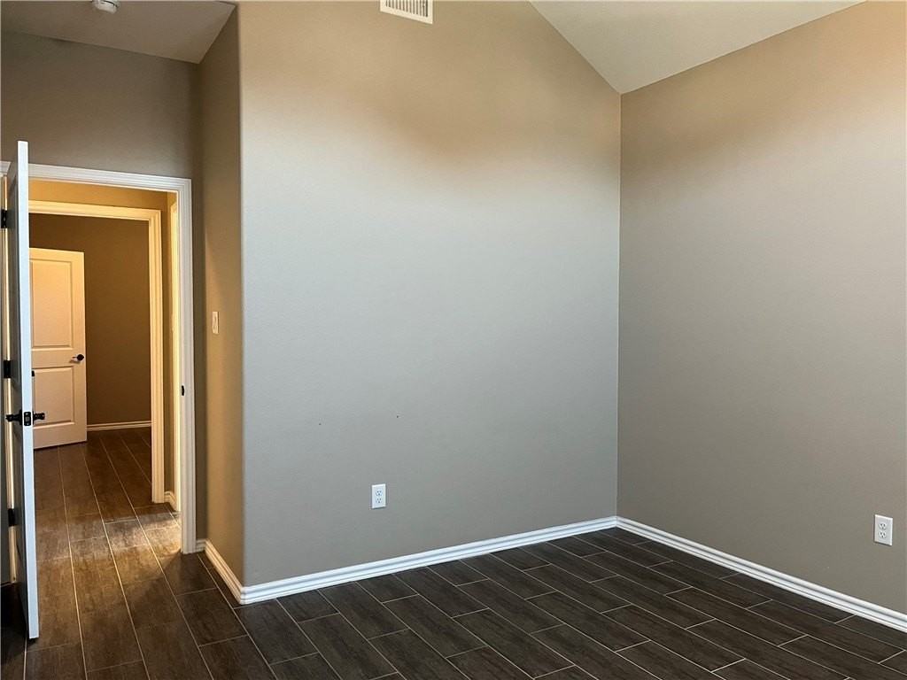 5822 Bella Donna Dr - Photo 7 of 40