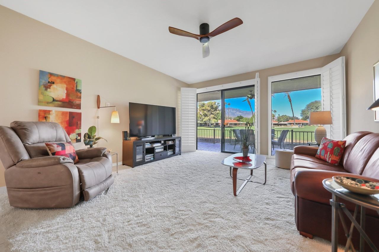 48 Palma Drive - Photo 3 of 50