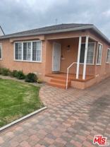 712 S Sloan Ave - Photo 1 of 1
