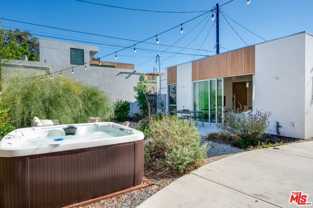 1034 Vernon Ave - Photo 1 of 1