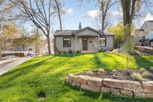 featured image of 1901 S Mint St