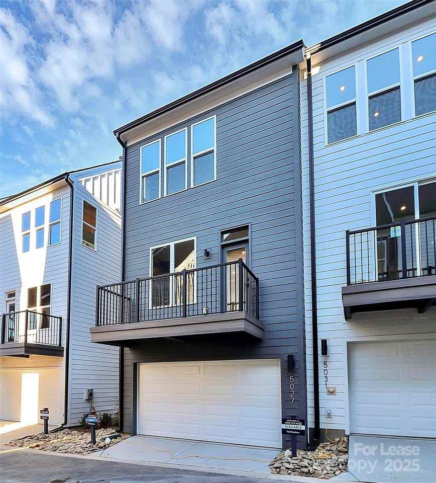 5027 Dutchess Dr Unit 44 #44 - Photo 5 of 27