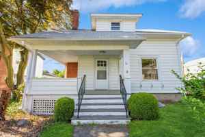 featured image of 11 Emerson St #B