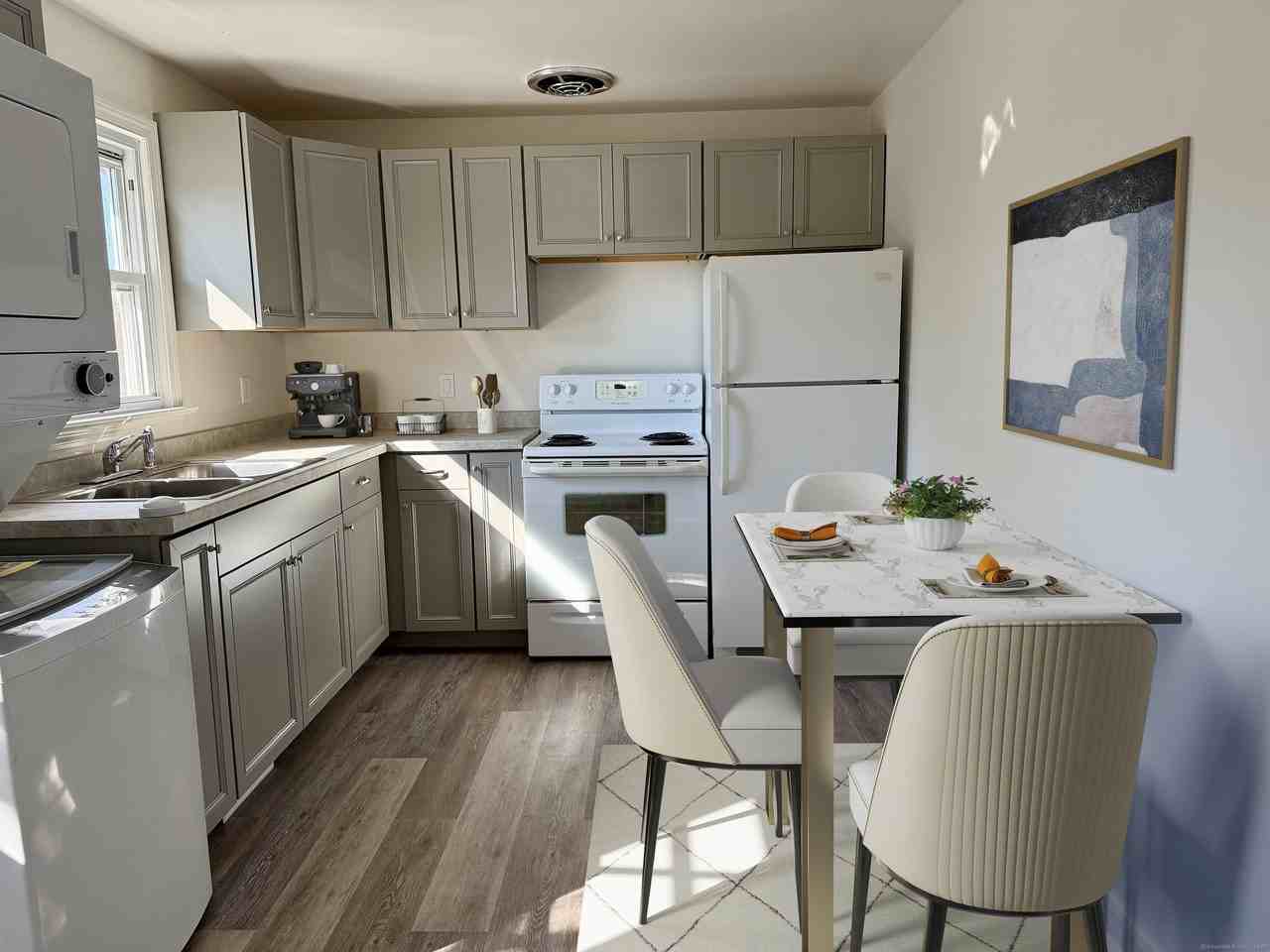 11 Emerson Street #B - Photo 4 of 12