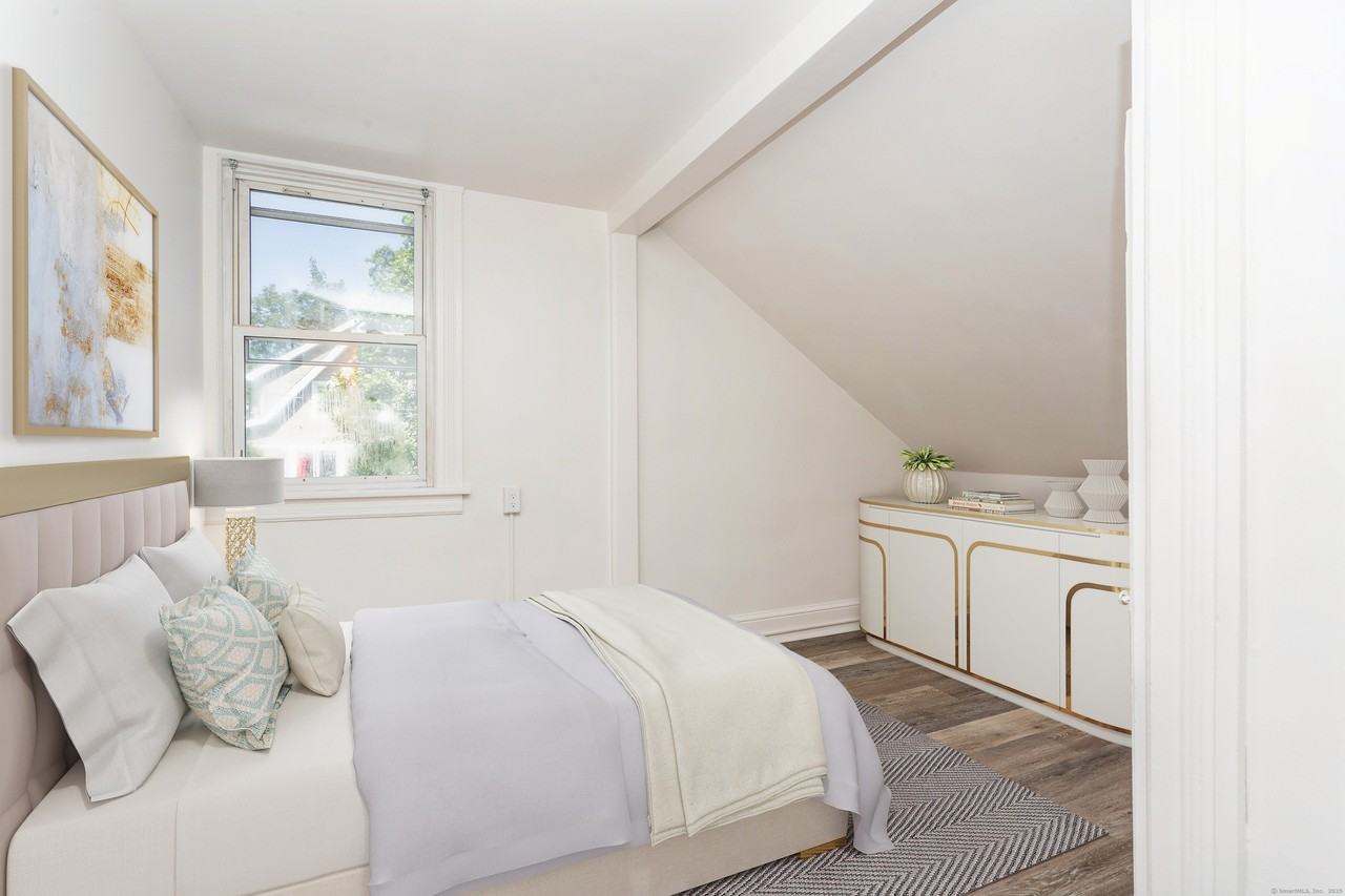 11 Emerson Street #B - Photo 5 of 12