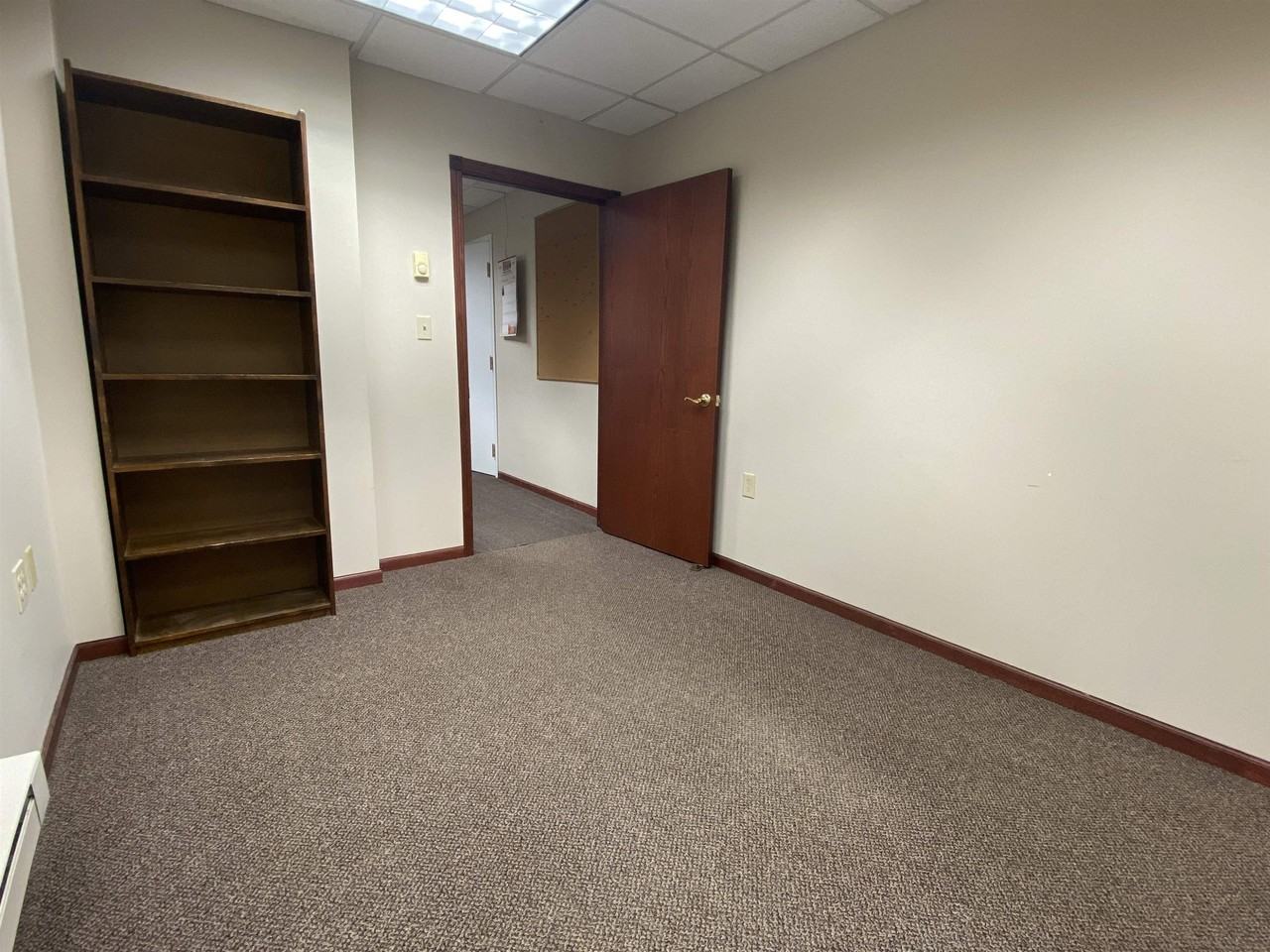 300 Main St #40 - Photo 4 of 8